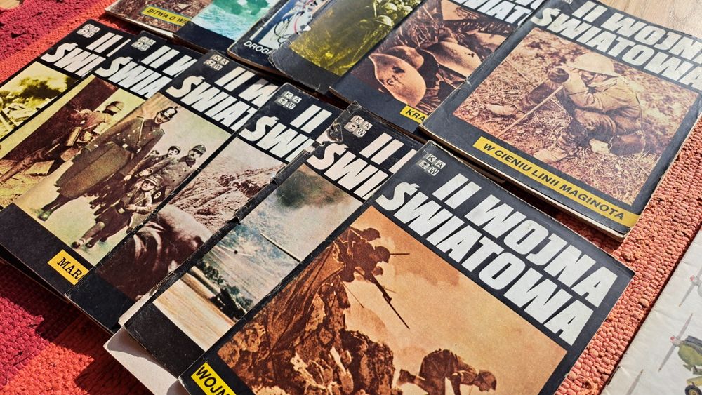 II wojna światowa – stare zeszyty historyczne KAW, kolekcja, PRL