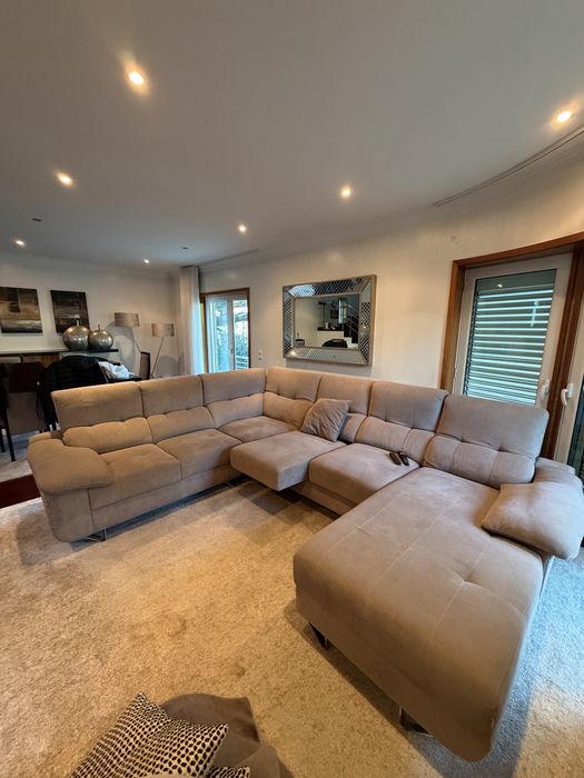 Sofa com chaise longue