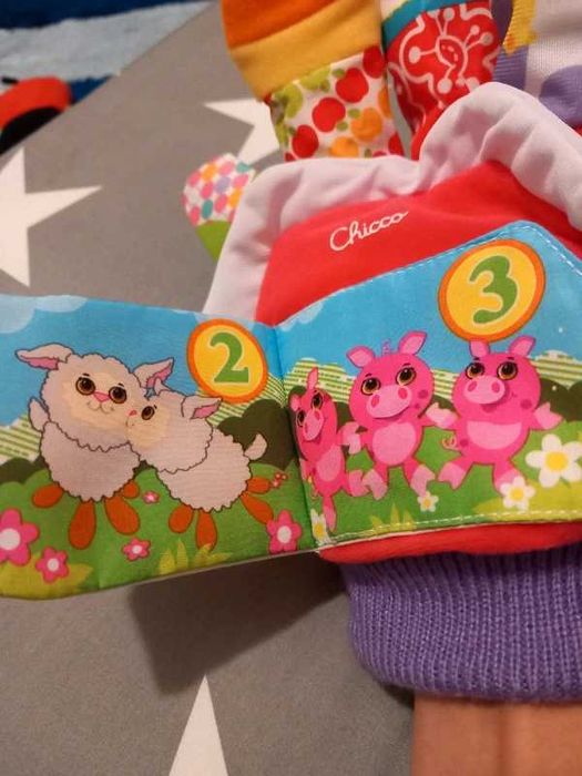 Luva de Fantoches Animais da Quinta Chicco
