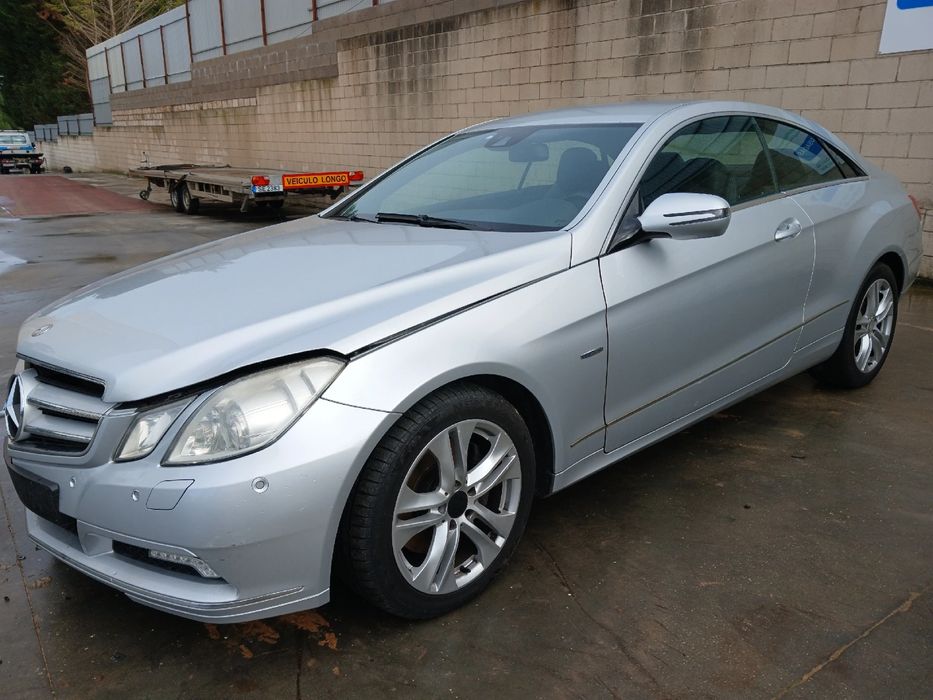 Para peças MERCEDES-BENZ Classe E Coupé (C207)