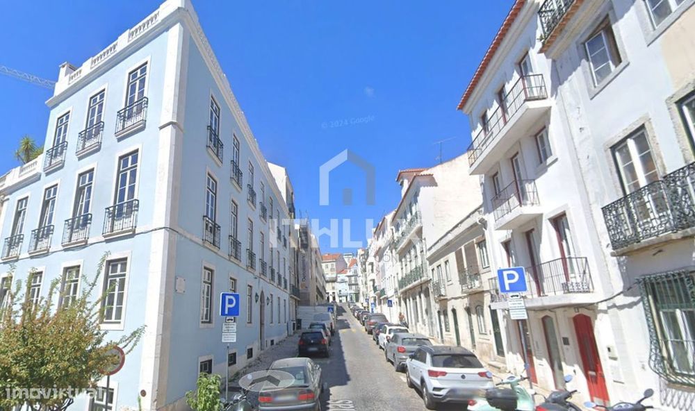 T3+1 Duplex com Alma de Moradia | Lapa – Estrela