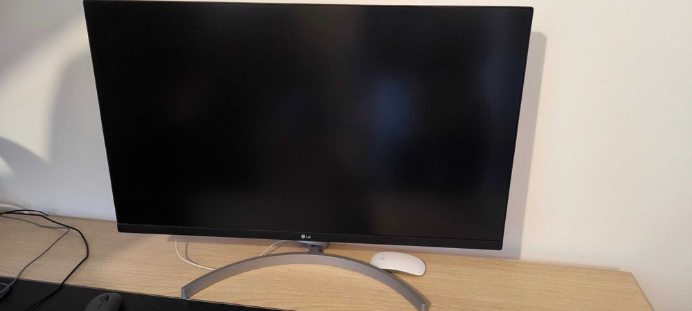 LG Monitor UHD 4k 80cm 32un650. Z 2021r