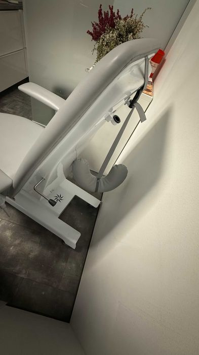 Fotel stomatologiczny kosmetyczny