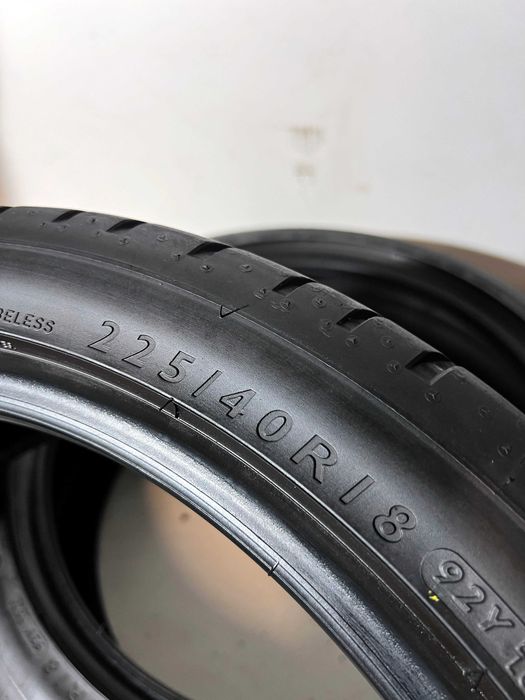 Pneus Dunlop Sport Maxx RT - 225/40/18 - Como NOVOS