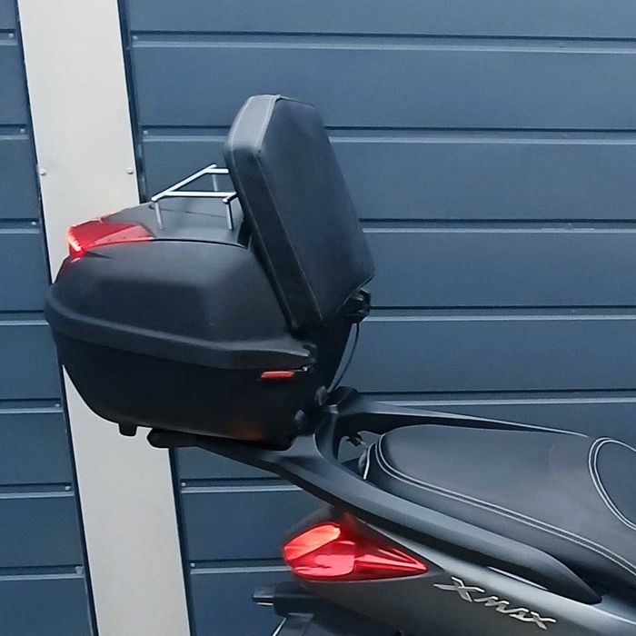 Kufer centralny Yamaha costom