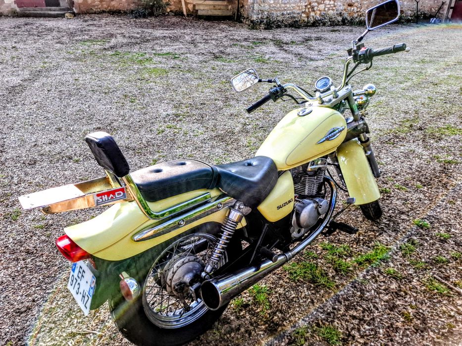 Suzuki Marauder 125