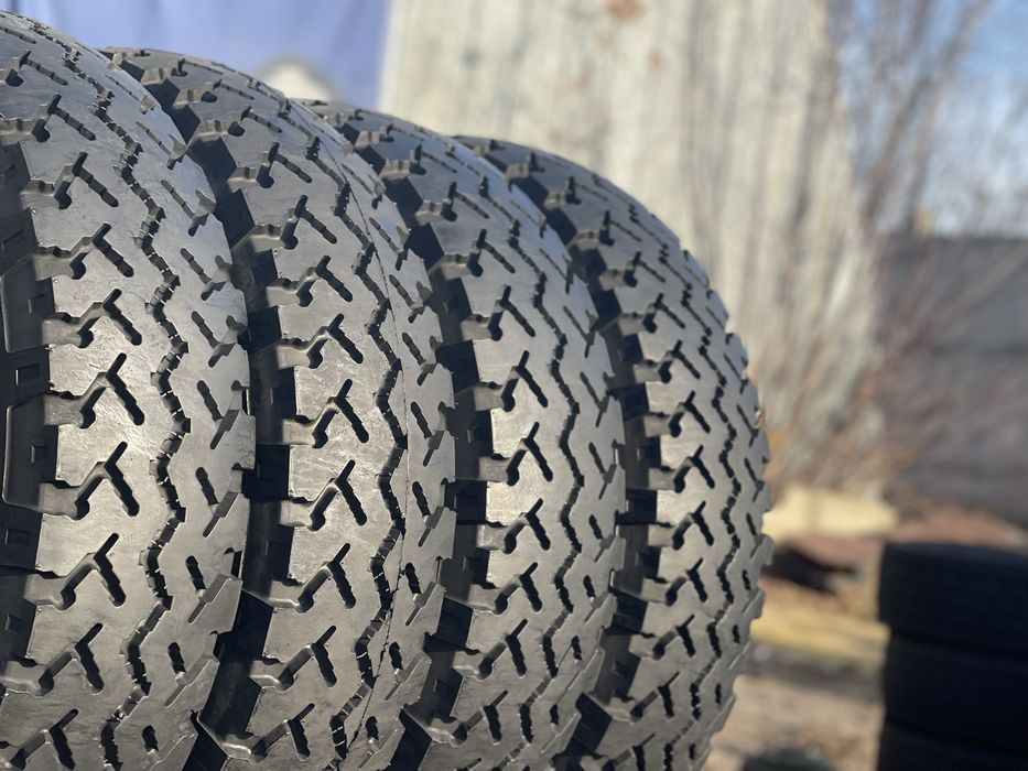 Шини Грязьові 4шт 7.5 R16C Avon Range Master