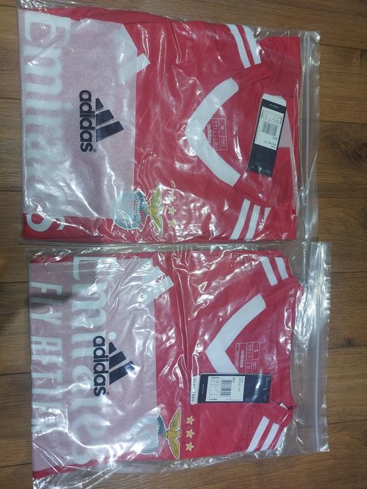 T-shirt oficial do Benfica