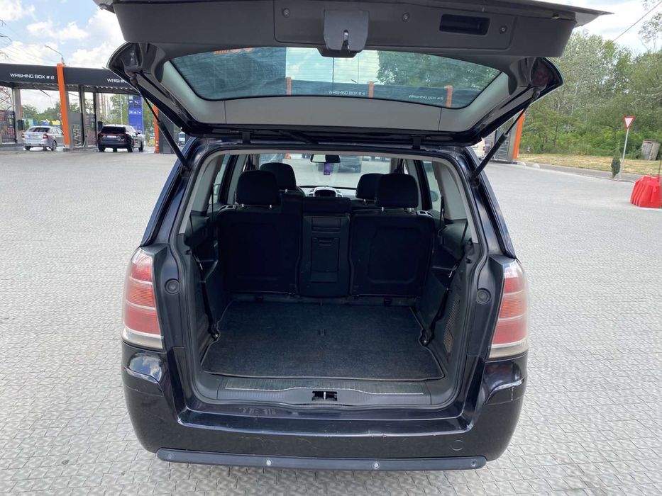 Opel zefira avtomat