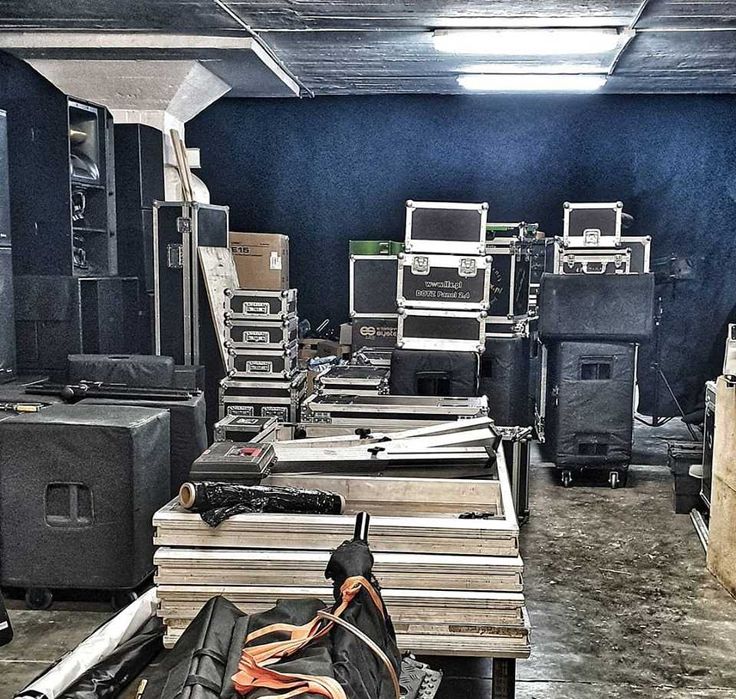 wypożyczalnia nagłośnienia, oświetlenia , DJ konsolety Warszawa