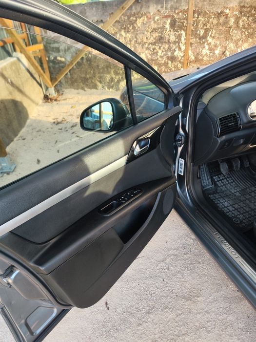 Peugeot 407 SW  Impecável