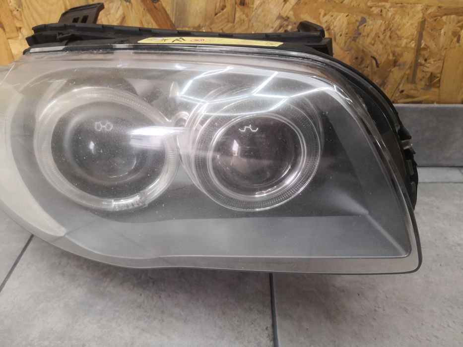 Reflektor przedni prawy BMW e87 e81 e82 e88 lampa prawa xenon