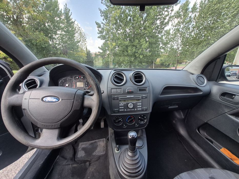 Ford Fiesta 1.4 TDCI comercial