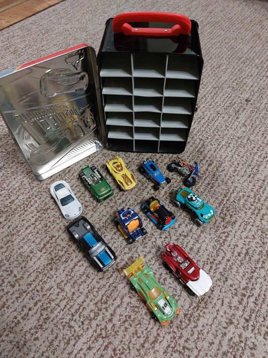 Набір машинок Hot Wheels 11шт + Бокс для зберігання