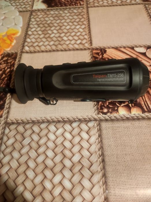 Тепловізор AGM 15-256