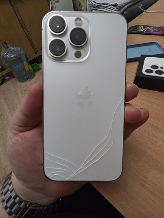 iPhone 13 Pro 128GB silver

Стан:
• Face ID працює
• True Tone працює
• Apple Pay працює
• Neverlock — працює з усіма