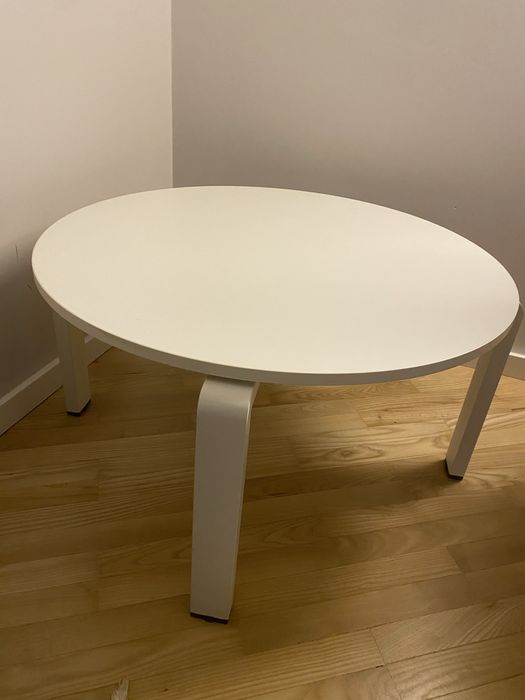 Столик журнальний