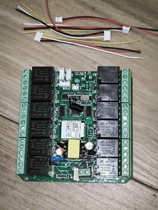 Módulo Relé Tuya WiFi/Zigbee 12 Canais – Smart Home