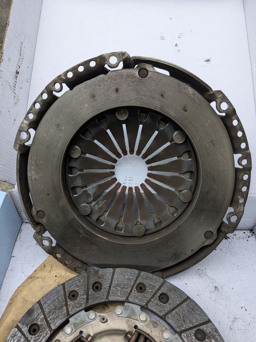 Комплект зчеплення Sachs VAG MPI 1.6 Jetta Golf