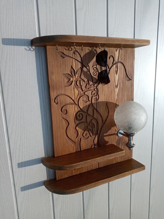 Ключница из дерева ручная работа.