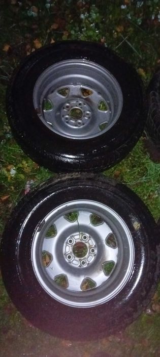 Koła zimowe stalowe Honda crv Bridgestone Blizzak lm80 205/70 15