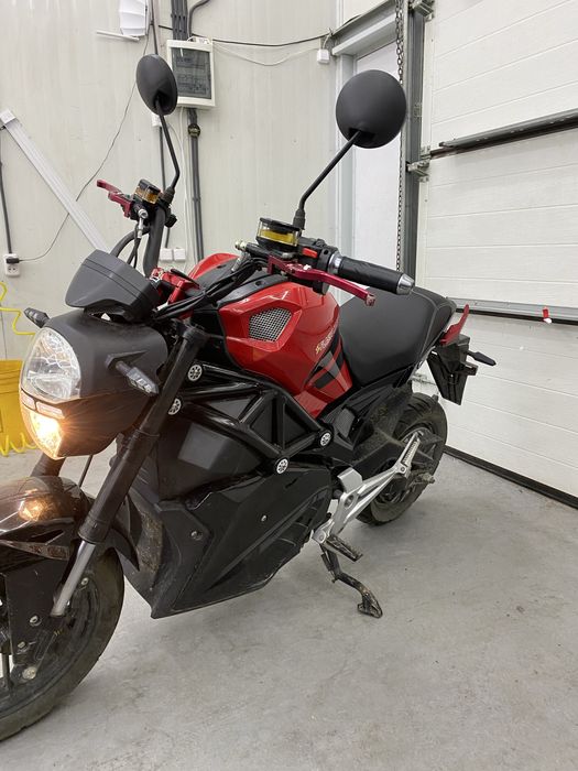 Электроскутер , мотоцикл , мопед , электро