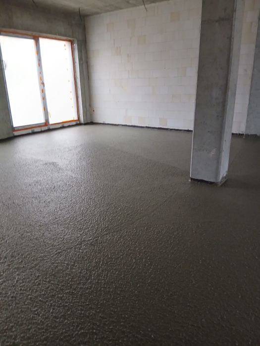 Płynny styropian styrobeton posadzki anhydrytowe