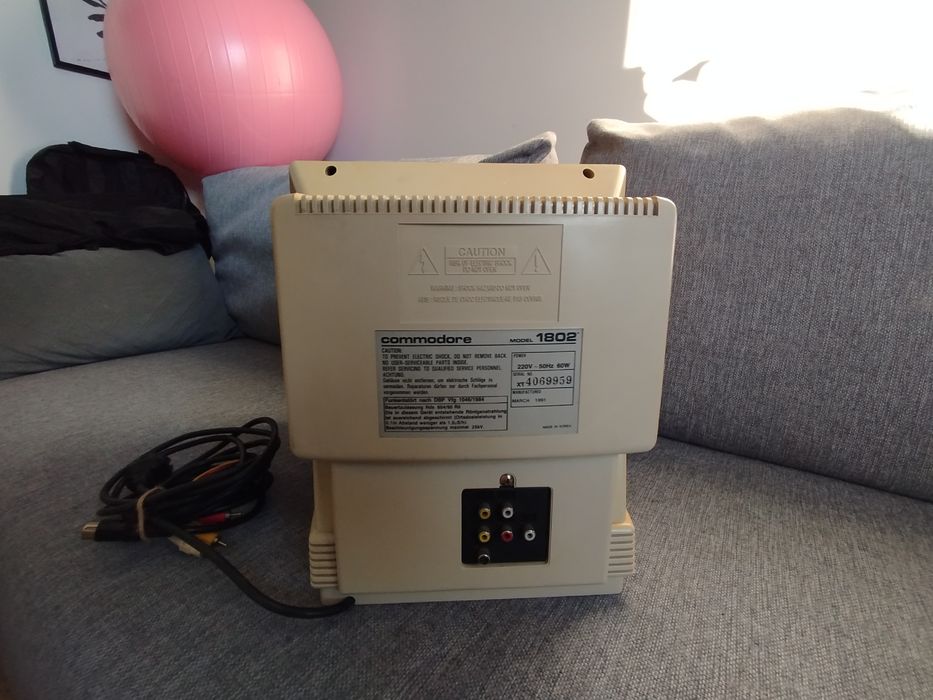 Monitor Commodore 1802 # Sprawny
