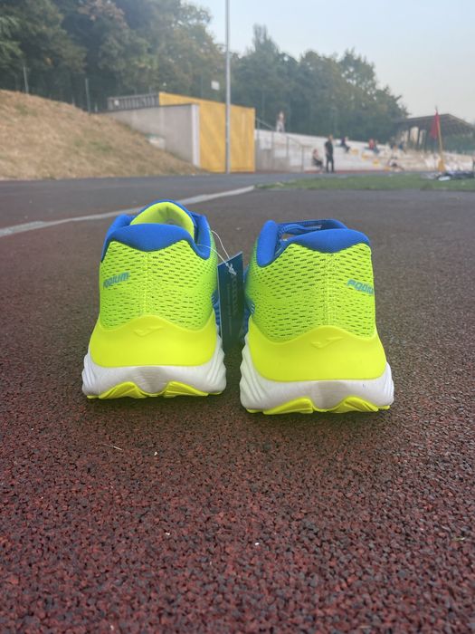 Кросівки для бігу Joma Podium2304