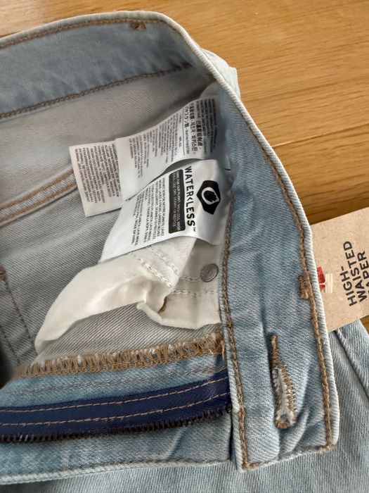 Джинси Levi’s жіночі