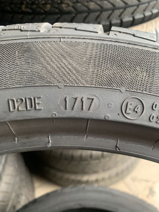 225/45/18 95V Continental