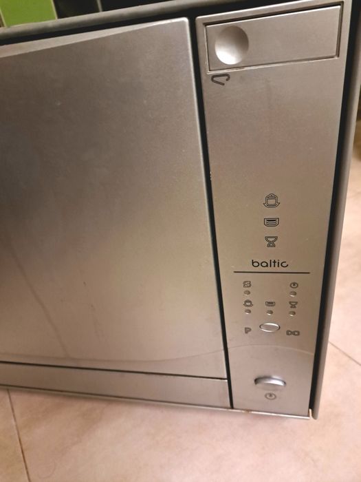 Máquina lavar loiça compacta Becken