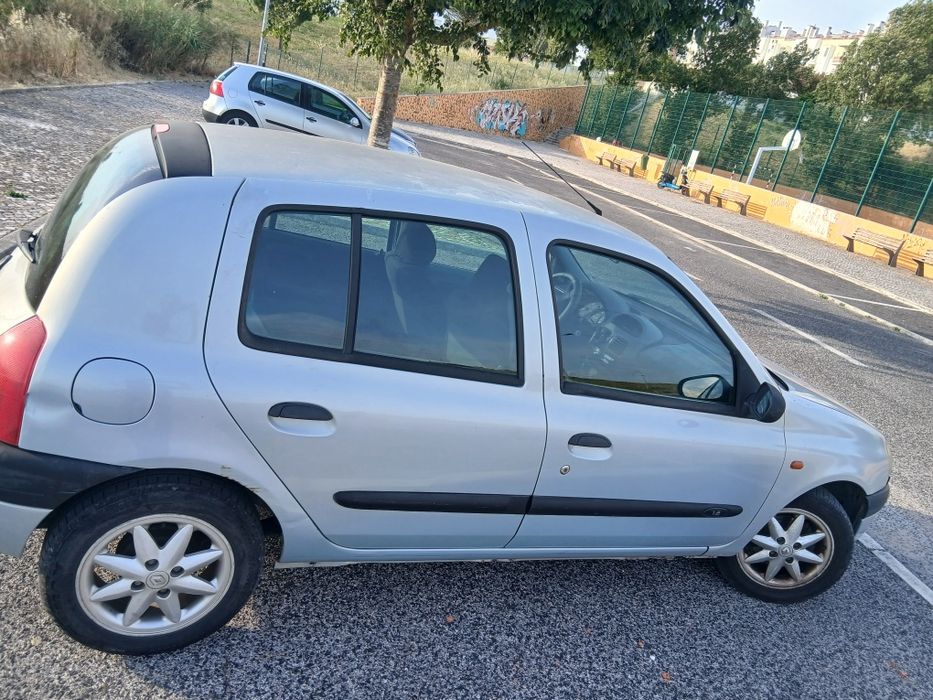 Renault clio 1999