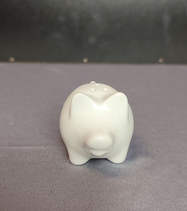 Solniczka świnka ceramiczna biała mini