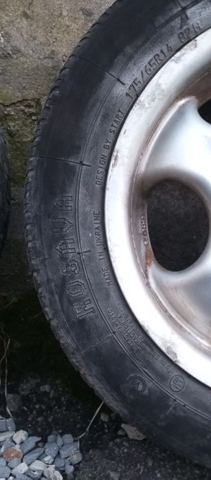 Колеса R14 взборі