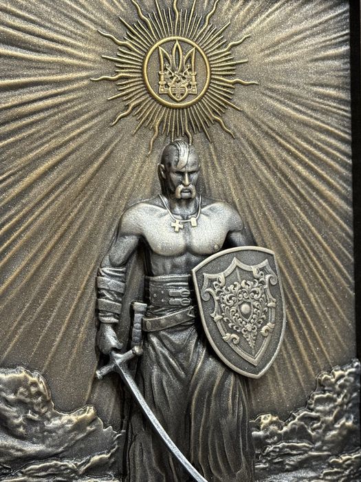 Авторський деревʼяний рельєф у рамі | Інтерʼєрний арт | Панно козак