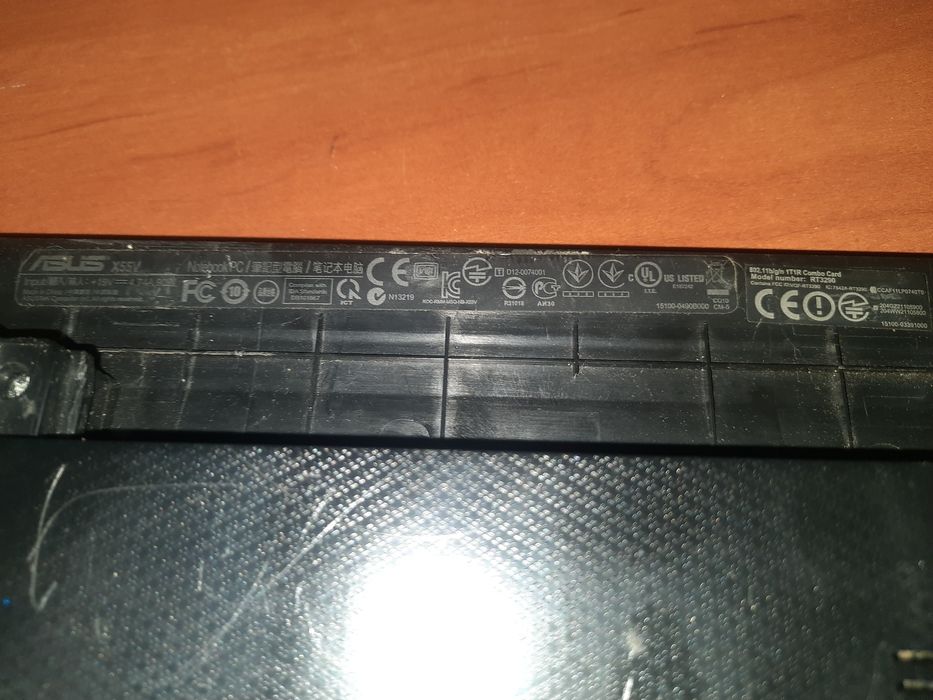 Продам ноутбука на запчастини