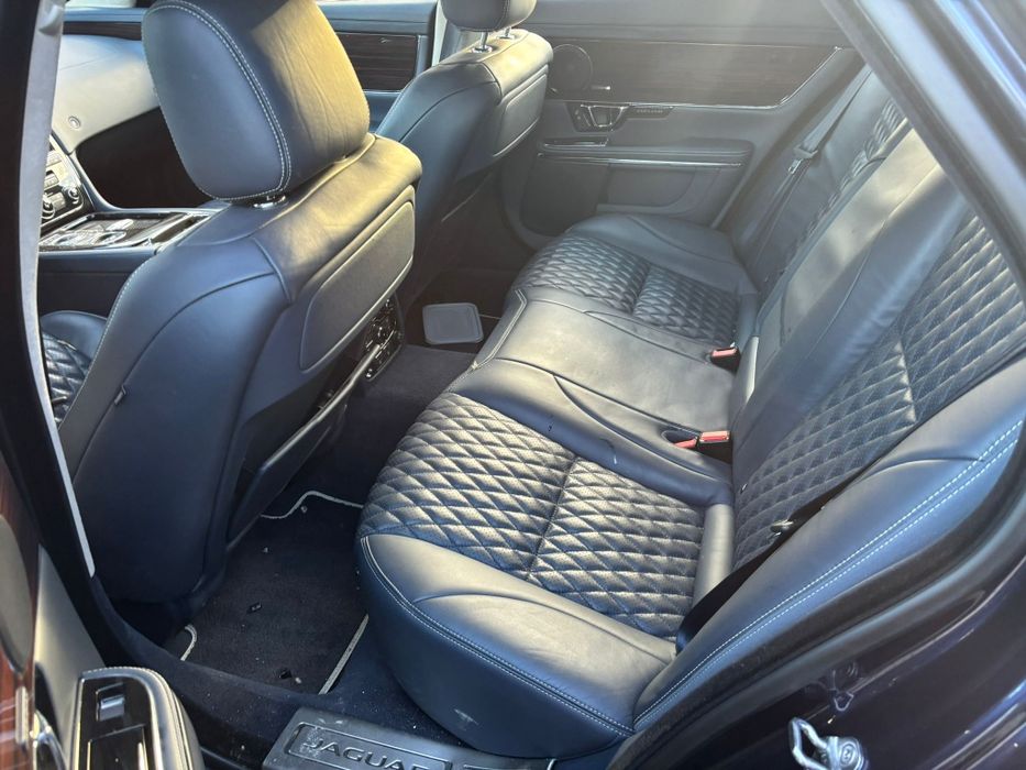 Jaguar xj 2017 mały przebieg