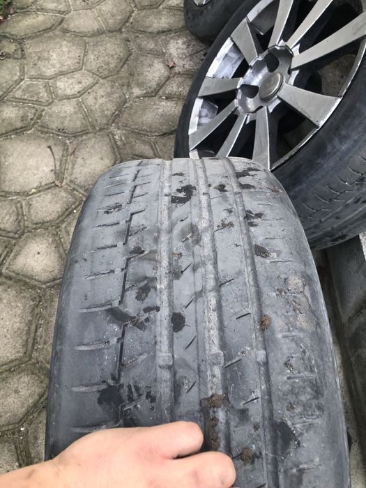 Продам колеса в комплекті. R18 5/120