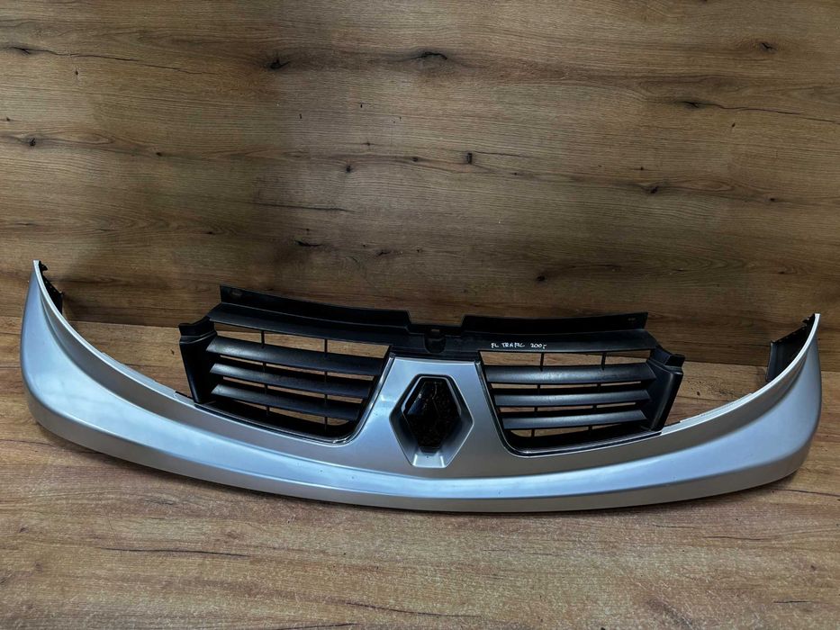 Grill atrapa zderzaka Renault Trafic lift