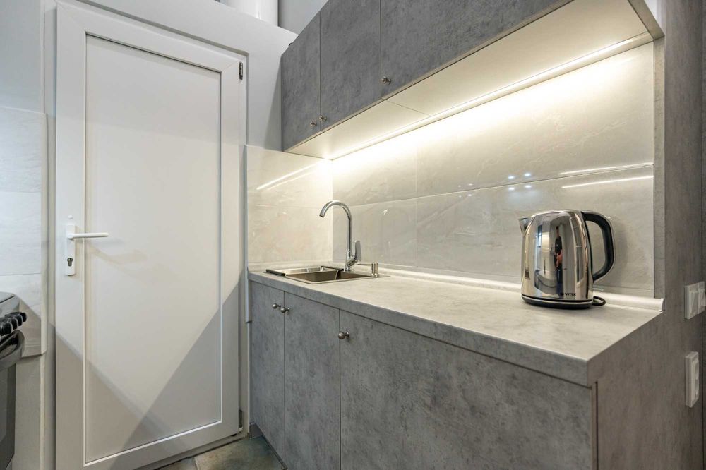 Дім з двориком, центр, море 6014