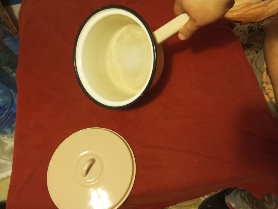 Кастрюля эмалированная черпак 2.8л СССР