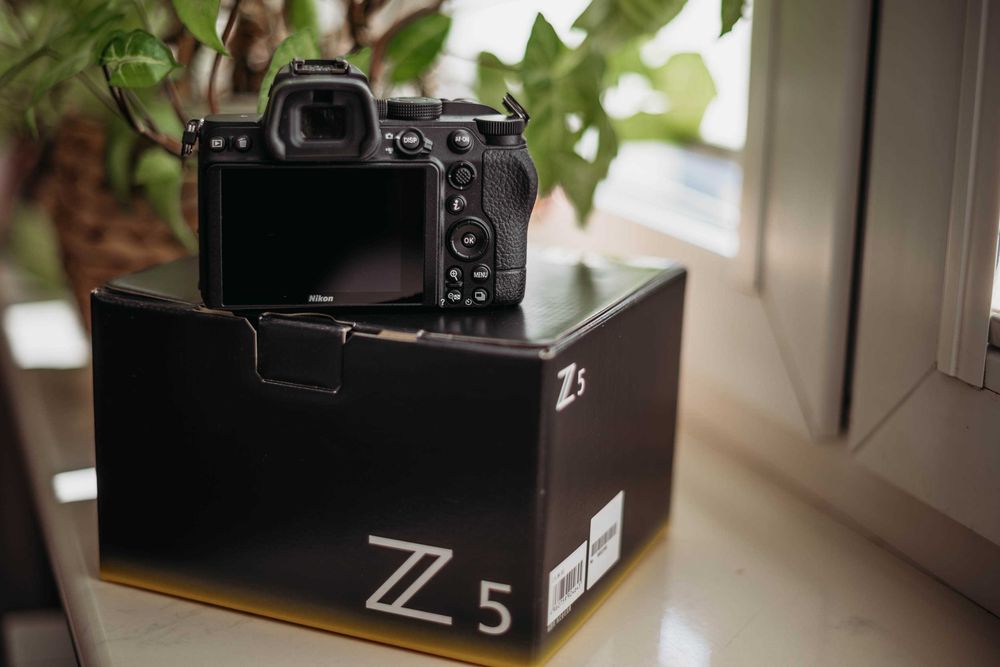 Nikon Z5 świetny stan