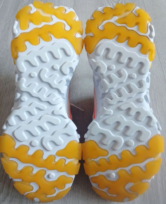 Кросівки Nike W React Vision