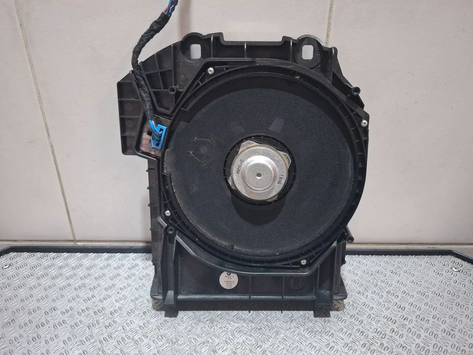 Głośnik prawy przód subwoofer BMW F10 F11 nr 919520002