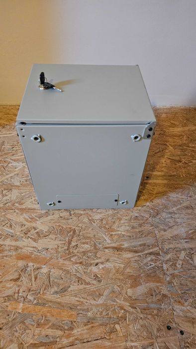 Szafa RACK LANBERG 10" 4U Wisząca