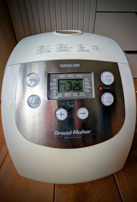 Wypiekacz do chleba Sencor SBR 300 WH
