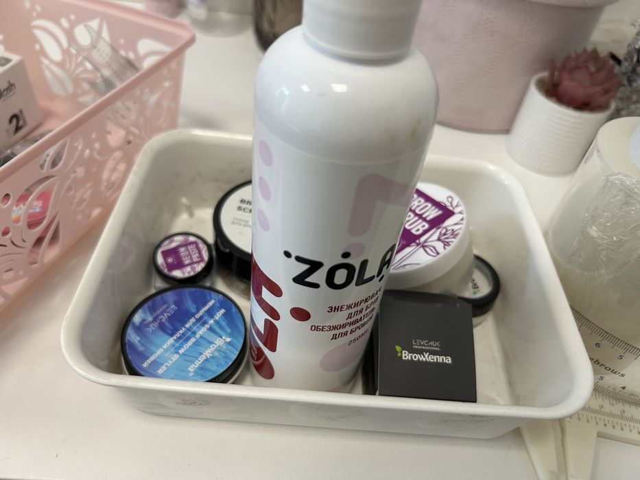 Produkty do stylizacji brwi