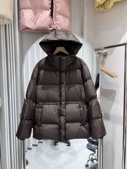 Розпродаж -30% Зимові пуфери куртки пуховики парки косухи Zara