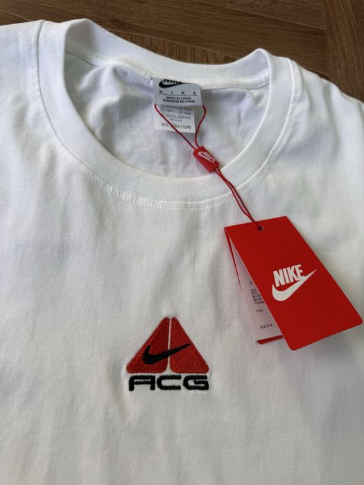 Футболка біла Nike